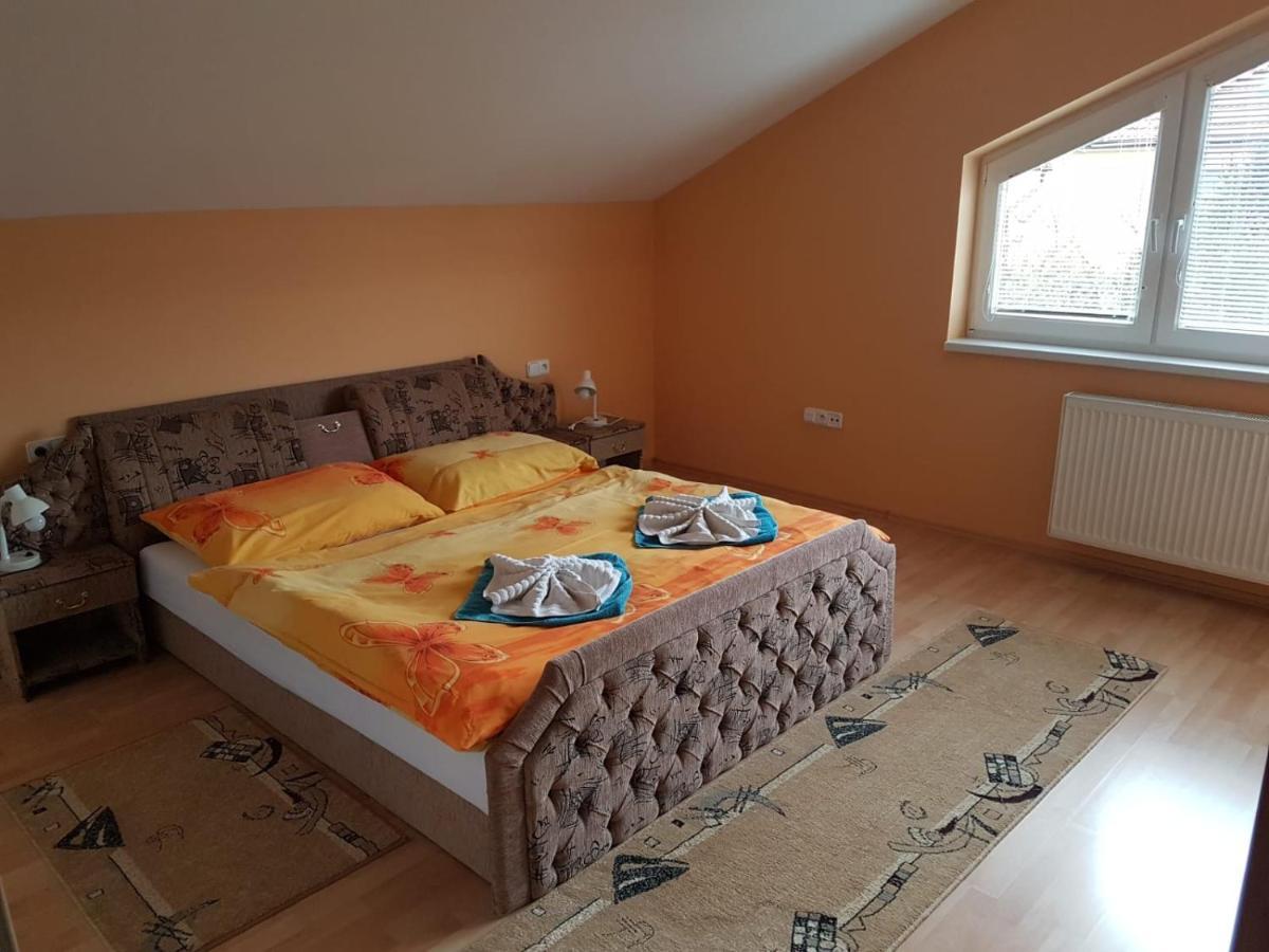 Apartman Jantolak ซูเบเรซ ภายนอก รูปภาพ